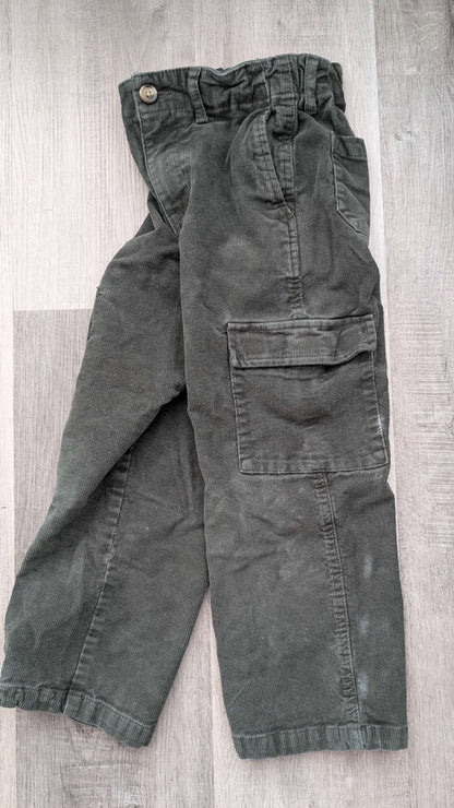 Old Navy Green corduroy pants 5T, Kids 5/5T