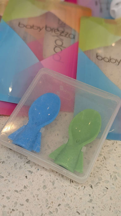 Baby Brezza Reusable Pouch Easy Fill System + feeding spouts