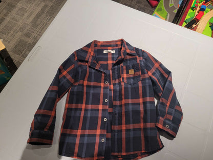 Bundle 2 long sleeve shirts, Kids 3T