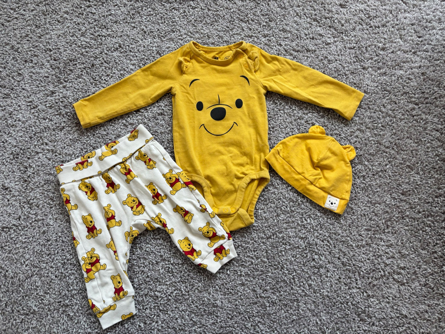 Winnie the Pooh Outfit, Kids 6 Month (3-6M)