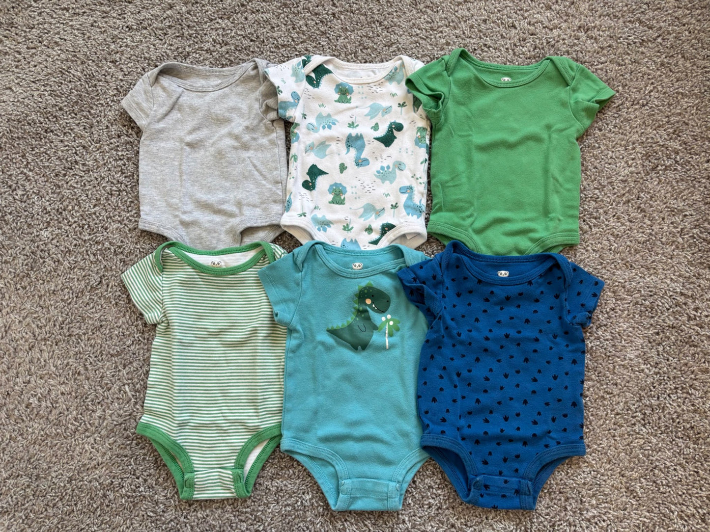 Set of 6 Onesie Shirts (Dinosaur), Kids 6 Month (3-6M)