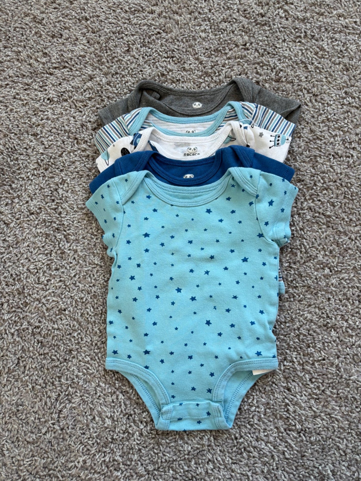 Set of 5 Onesie Shirts (space theme), Kids 9 Month (6-9M)