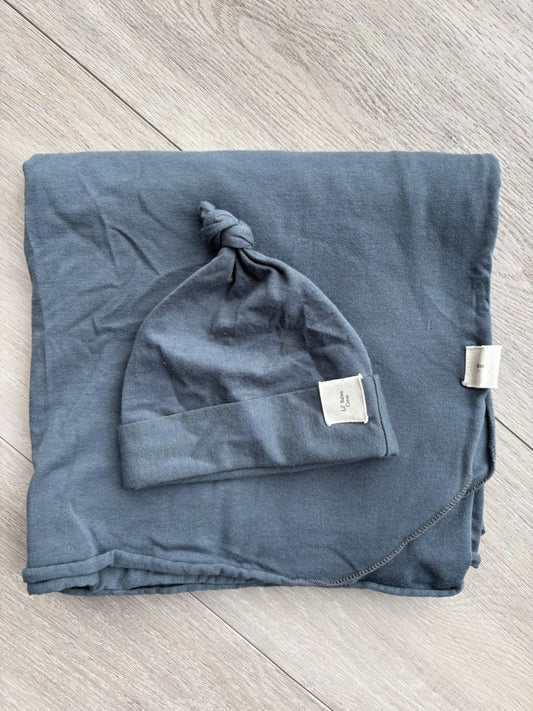 Grey Swaddle and Hat Set, 0-3 Months (Newborn)