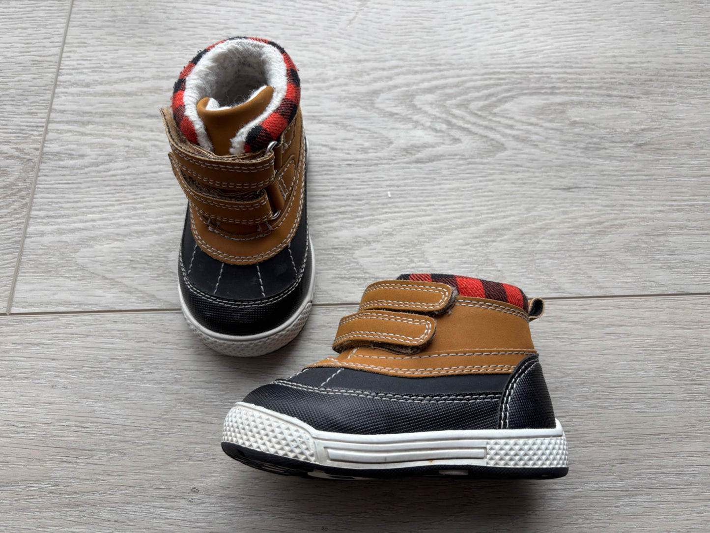 Warm Baby Boots, Shoes 5 (Walkers:12-24 mth)