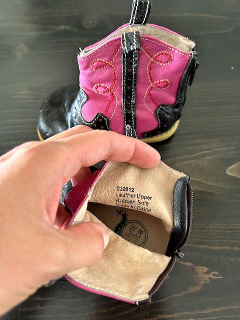 Baby Girl Cowboy Boot Size 5, Shoes 4 (Baby: 0-12 mth)