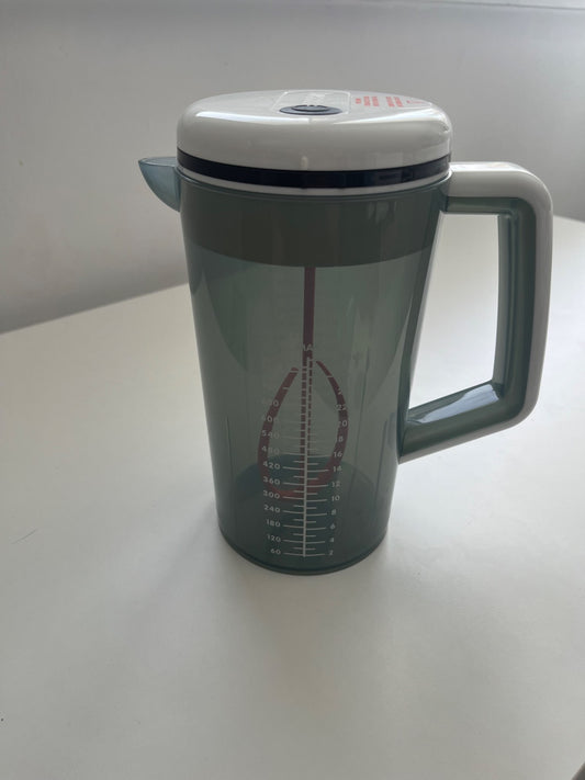 Baby Brezza Motorized Formula Mixing Pitcher EUC