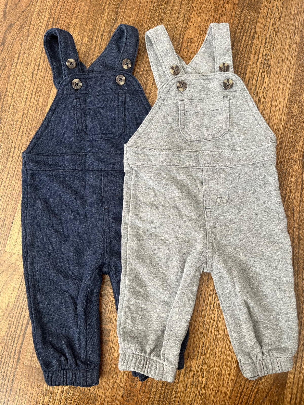 Overalls Two Pack VGUC 3-6M, Kids 6 Month (3-6M)