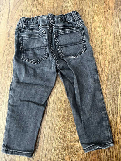 OshKosh Dark Blue/Black Jeans 24M VGUC, Kids 24 Month (18-24M)