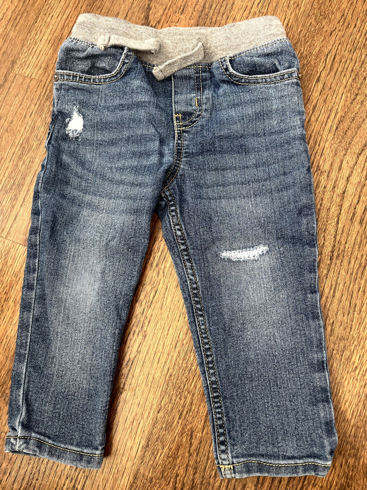 OshKosh Distressed Jeans 24M VGUC, Kids 24 Month (18-24M)