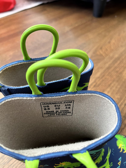Jan & Jul Dino Rain Boots Size 8.5 EUC MSRP $57, Shoes 8.5 (Toddler:2-4yr)