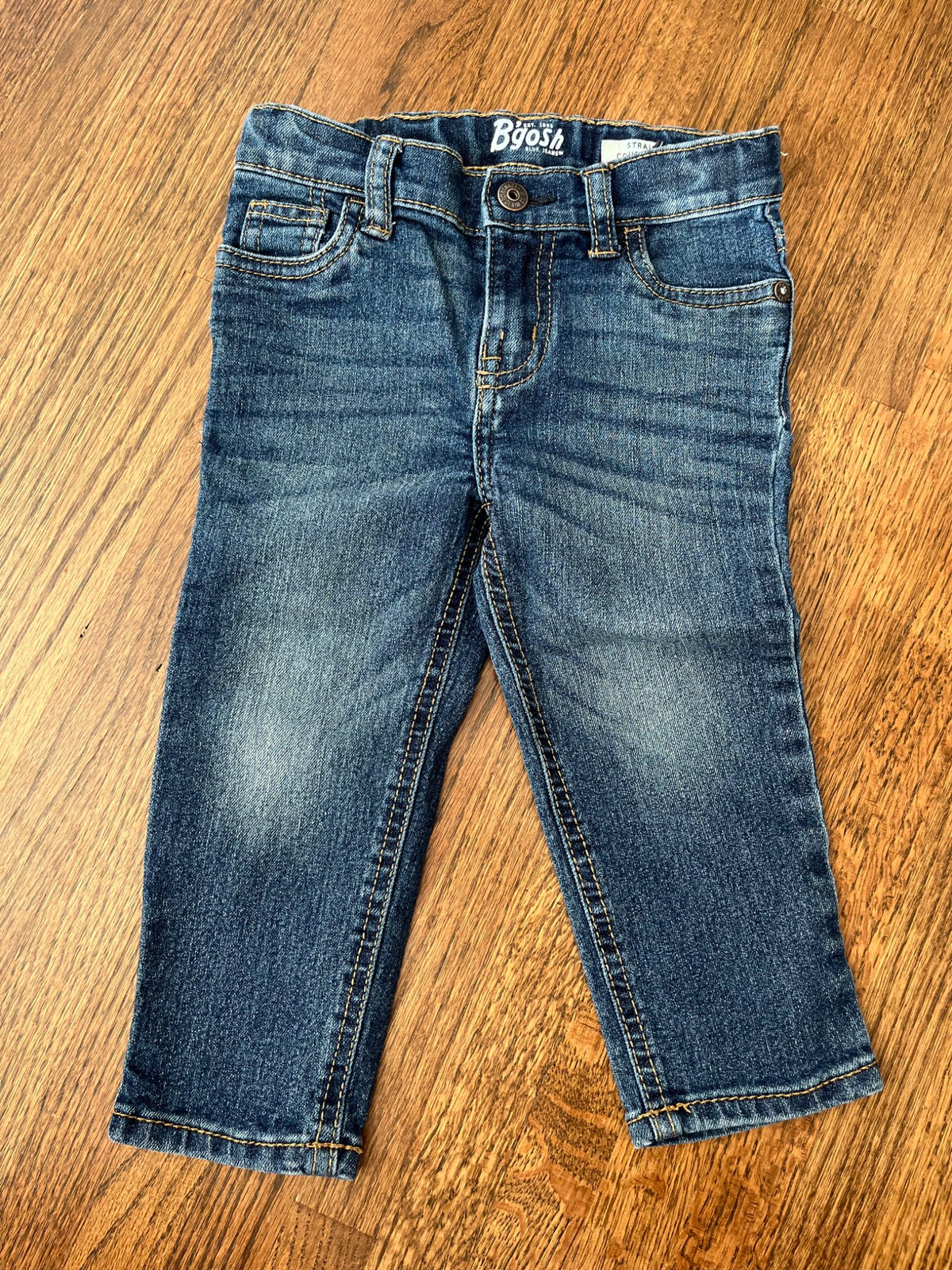 OshKosh Straight Leg Jeans 18M EUC , Kids 18 Month (12-18M)