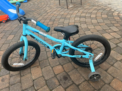 Kids Stratus Jitterbug Bicycle, 16-in VGUC MSRP $160