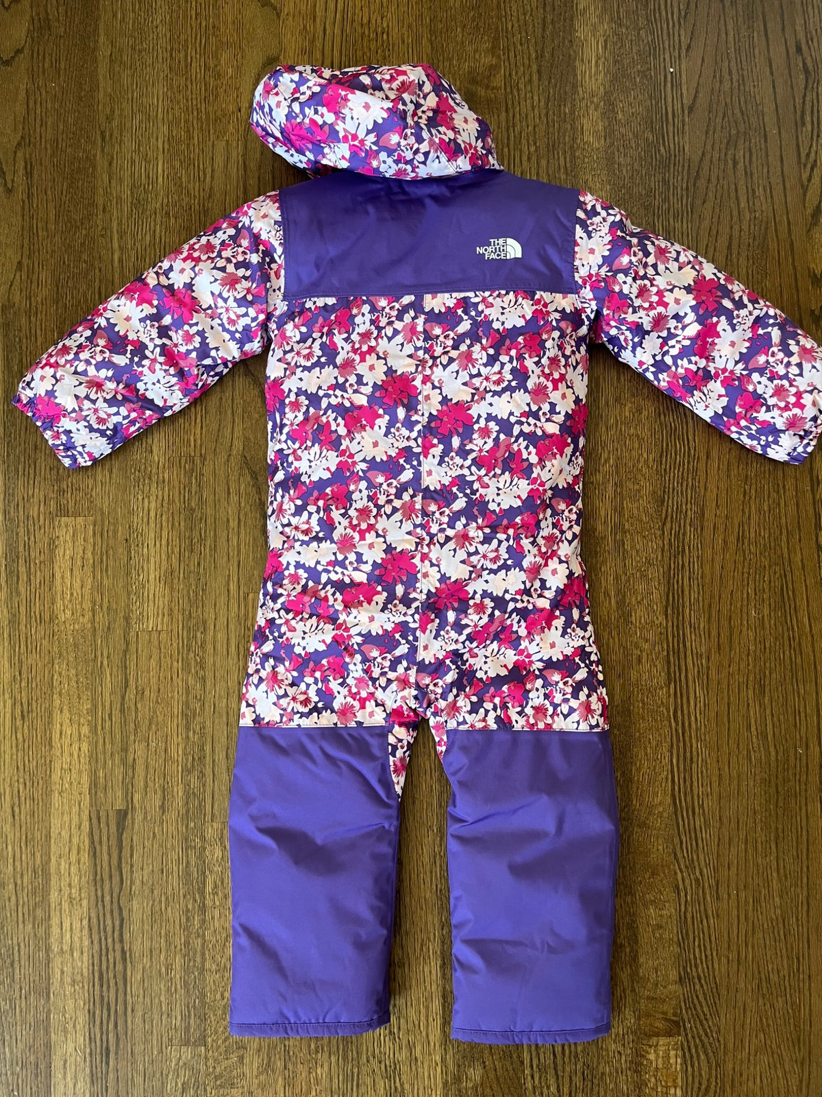 The North Face Toddler Girls One Piece Snowsuit NWT 24M, Kids 24 Month (18-24M)