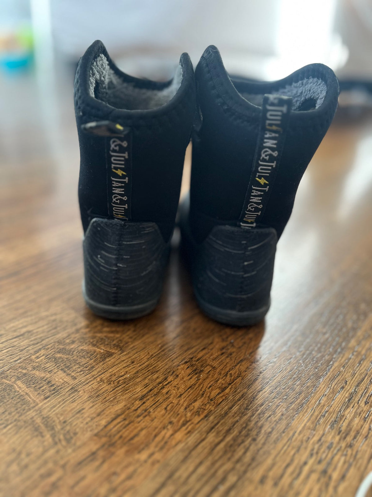 Jan & Jul Winter Boots EUC Size Little Kid 13, Shoes 13 (Kids:4-8yr)