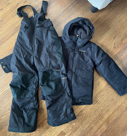 Columbia Jacket and Snow Pants X-Small (4-5Yrs) VGUC MSRP $285, Kids 4/4T