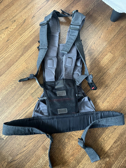 BabyBjorn Carrier One VGUC