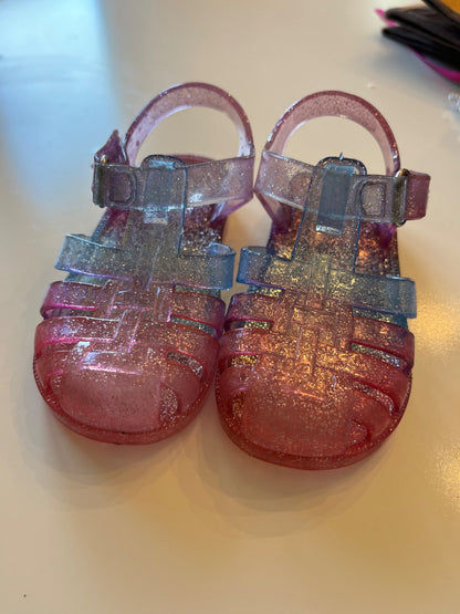 Toddler Girl Jelly Sandals Size 5 VGUC, Shoes 5 (Walkers:12-24 mth)