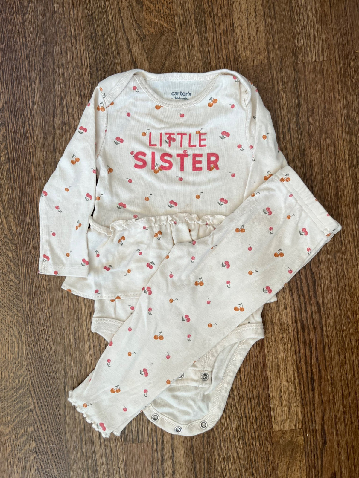 Little Sister Outfit VGUC 12M, Kids 12 Month (9-12M)