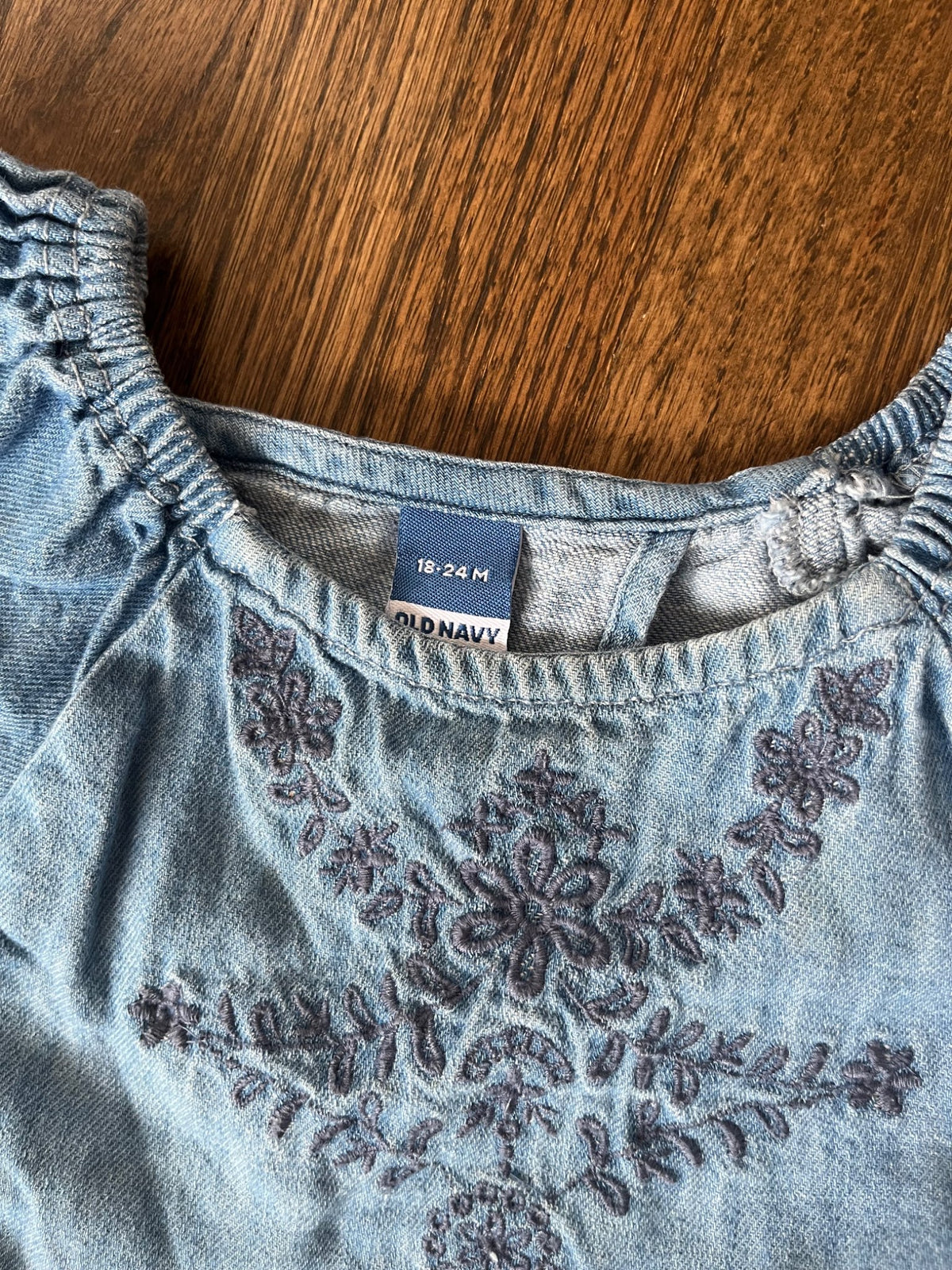 Old Navy Denim Romper VGUC 18-24M, Kids 24 Month (18-24M)