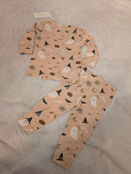 Quincy Mae - Bamboo Halloween Pj's, NWT. MSRP: $57, Kids 6 Month (3-6M)
