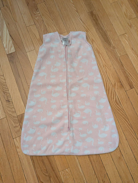 Halo Fleecy Pink Sleep Sack - Medium (6-12 months) Swan design. , 6-12 Months (Medium)