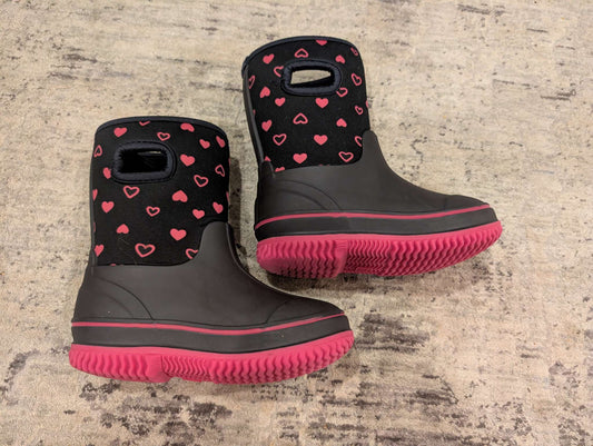 Black and pink heart boots - size 10, Shoes 10 (Toddler:2-4yr)