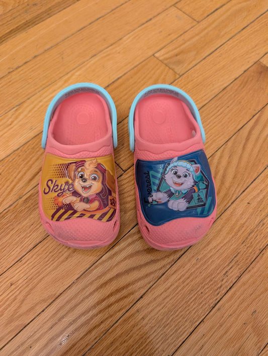 Paw Patrol Sandals. Size 9/10, Shoes 9 (Toddler:2-4yr)