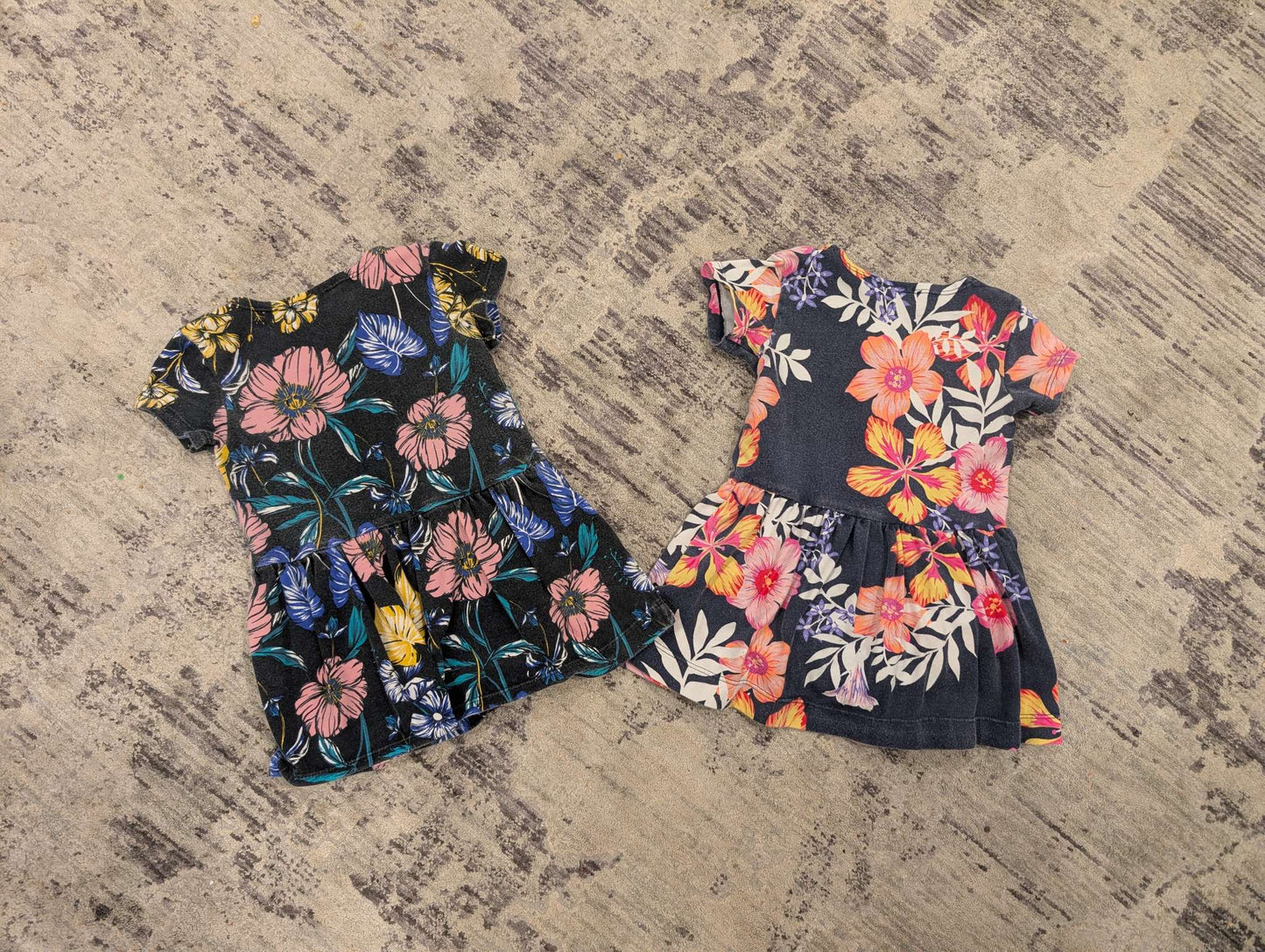 2 x Bonds Bodysuit Dresses in Size 0 (6-12 months) , Kids 12 Month (9-12M)