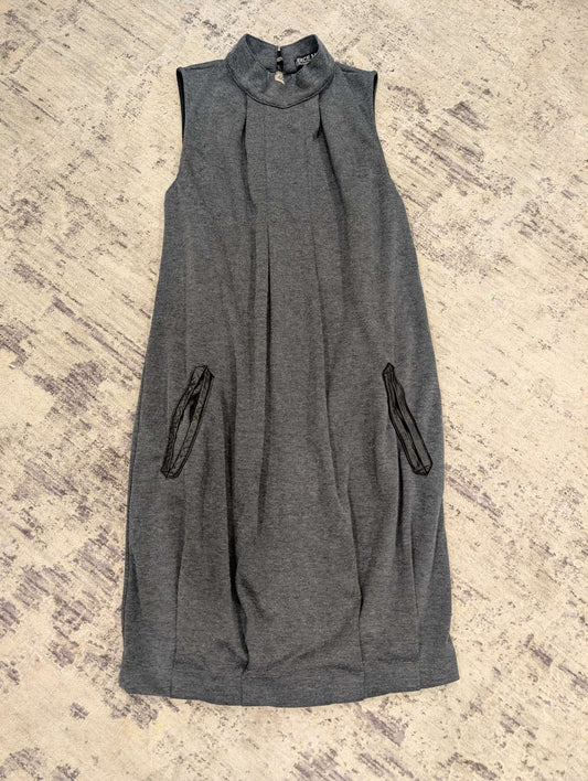 Size Medium - Fierce Mamas Maternity Dress, Maternity M (8-10)