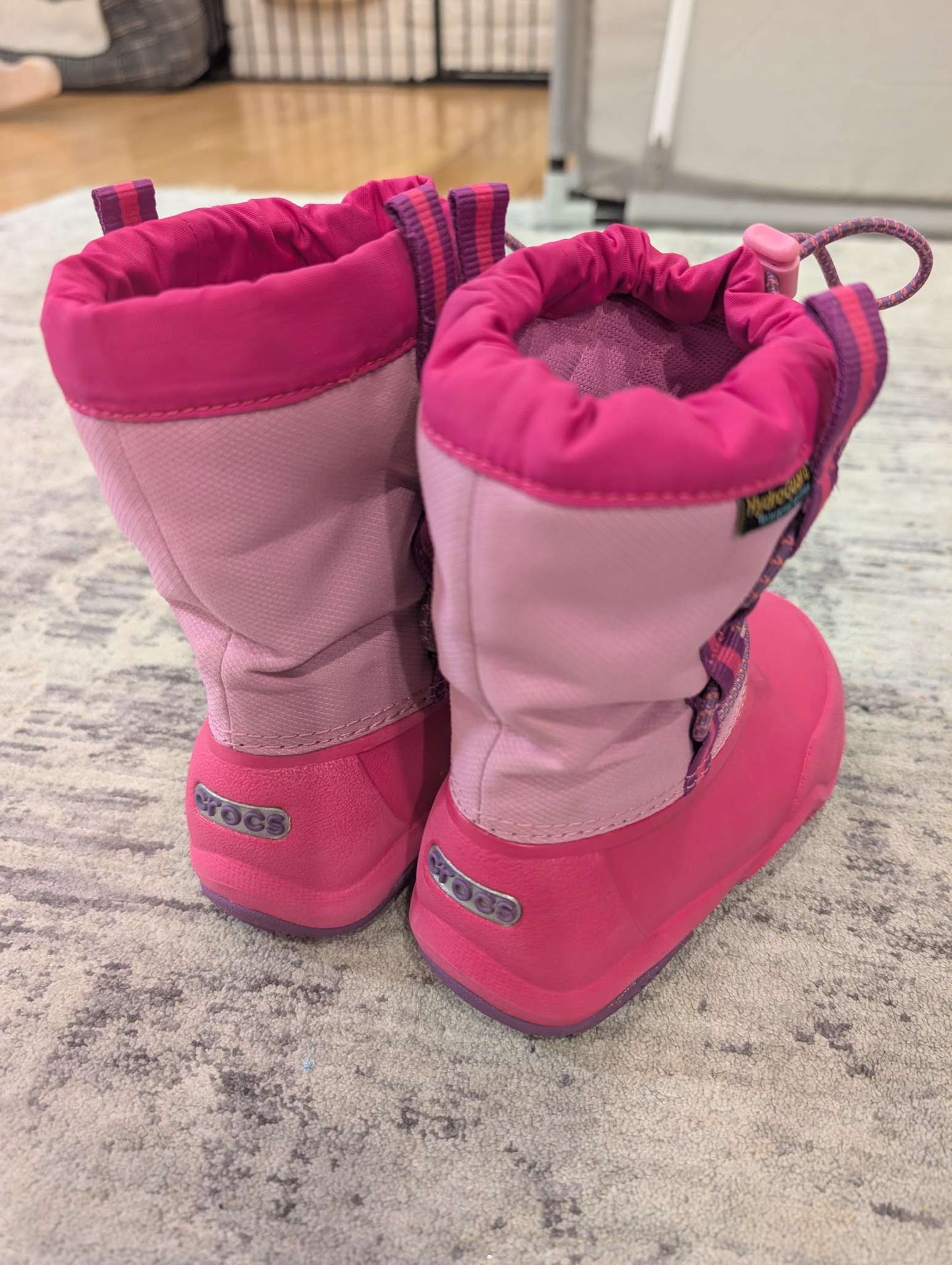 Crocs Swiftwater Waterproof Snowboot - Size 11. MSRP $89.99, Shoes 11 (Toddler:2-4yr)