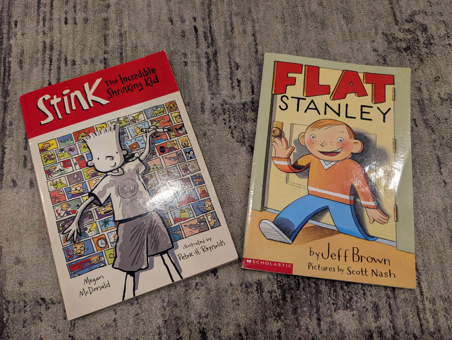 Scholastic Early Readers - bundle of 2 books