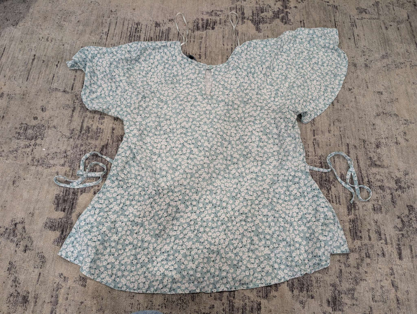 Mint Green Floral Maternity Top with Ties - Medium/Large, Maternity M (8-10)