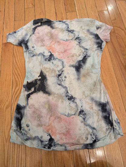 Tiny Tims Bamboo Nursing Tee with lift up panel. XS, Maternity XS (0-2)