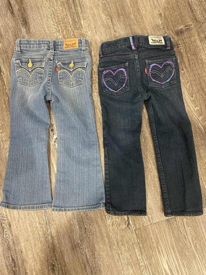 2 pairs of girls 3T Levis Jeans , Kids 3T