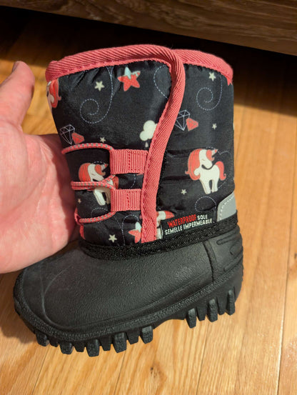 Size 5 - Unicorn Toddler Snow Boots , Shoes 5 (Walkers:12-24 mth)