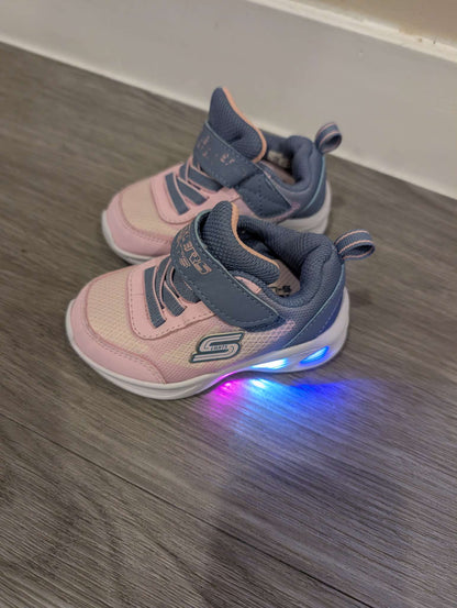 Sketchers Light up S Light Toddler runners - Size 5, Shoes 5 (Walkers:12-24 mth)