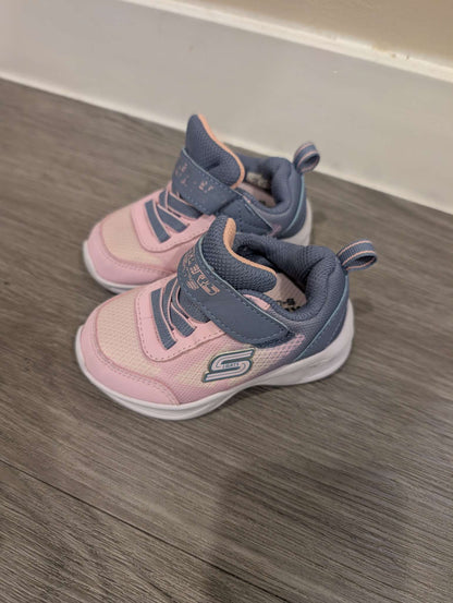 Sketchers Light up S Light Toddler runners - Size 5, Shoes 5 (Walkers:12-24 mth)
