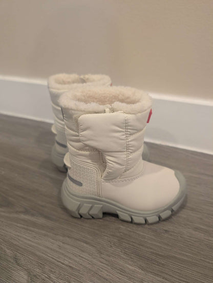 Hunter UK - Toddler Snow Boots (Size 5 US/UK4) MSRP $120, Shoes 5 (Walkers:12-24 mth)