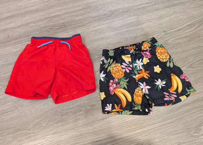2 pairs of Shorts (18-24m), Kids 24 Month (18-24M)