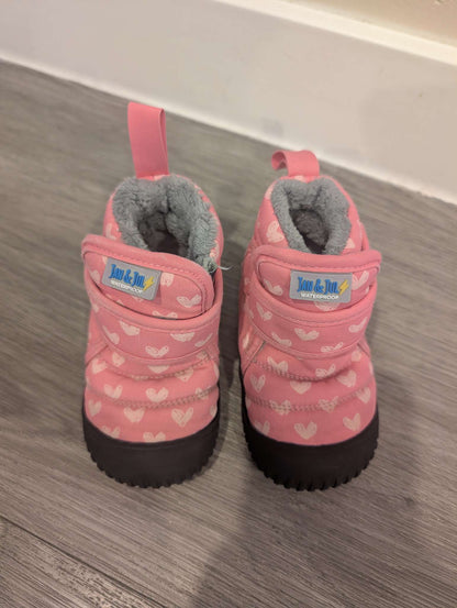 Jan & Jul - Toasty Dry Pink Heart booties. Size toddler 4. MSRP: $52, Shoes 4 (Baby: 0-12 mth)