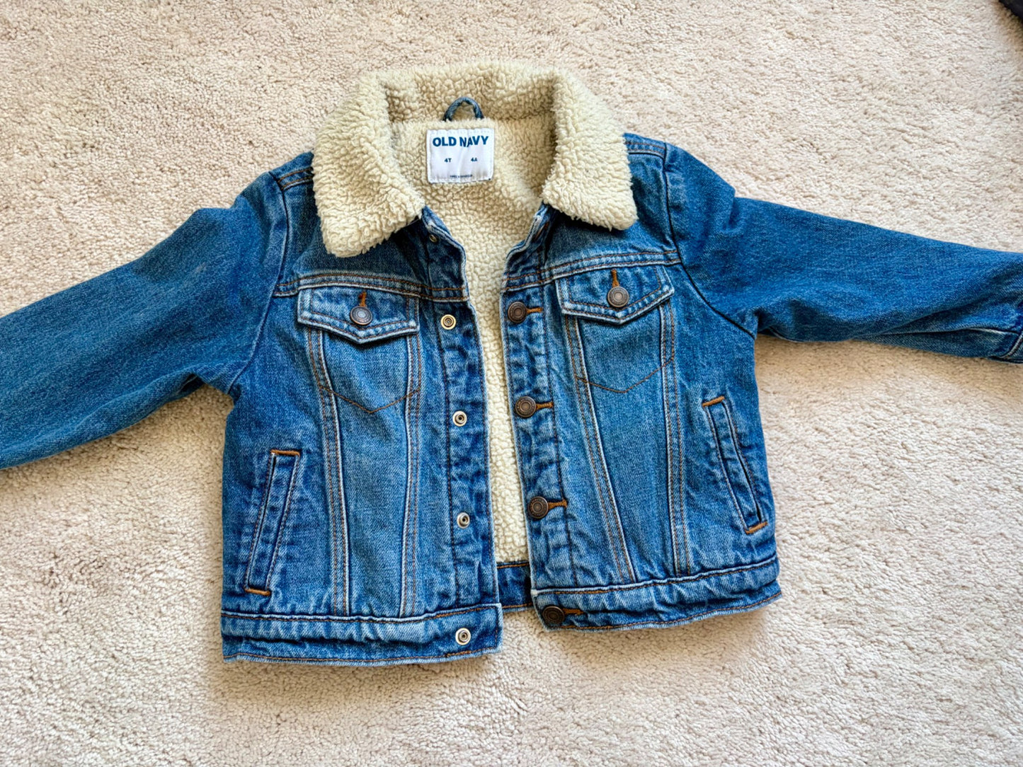 Sherpa Lined Denim Jacket, 4T, Old Navy, MSRP $35, Kids 4/4T