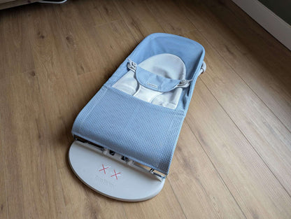 BabyBjörn - Bouncer Balance Soft Mesh - Sky Blue ☁️💙