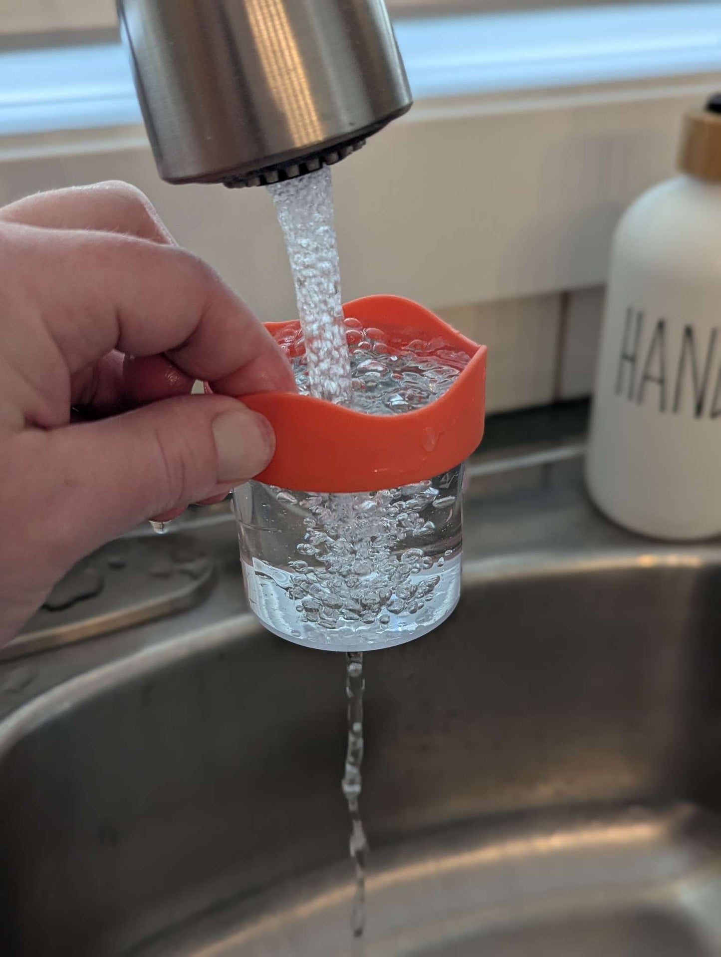 Lovevery Drip Drop Cup Set + Bath Toys Bundle