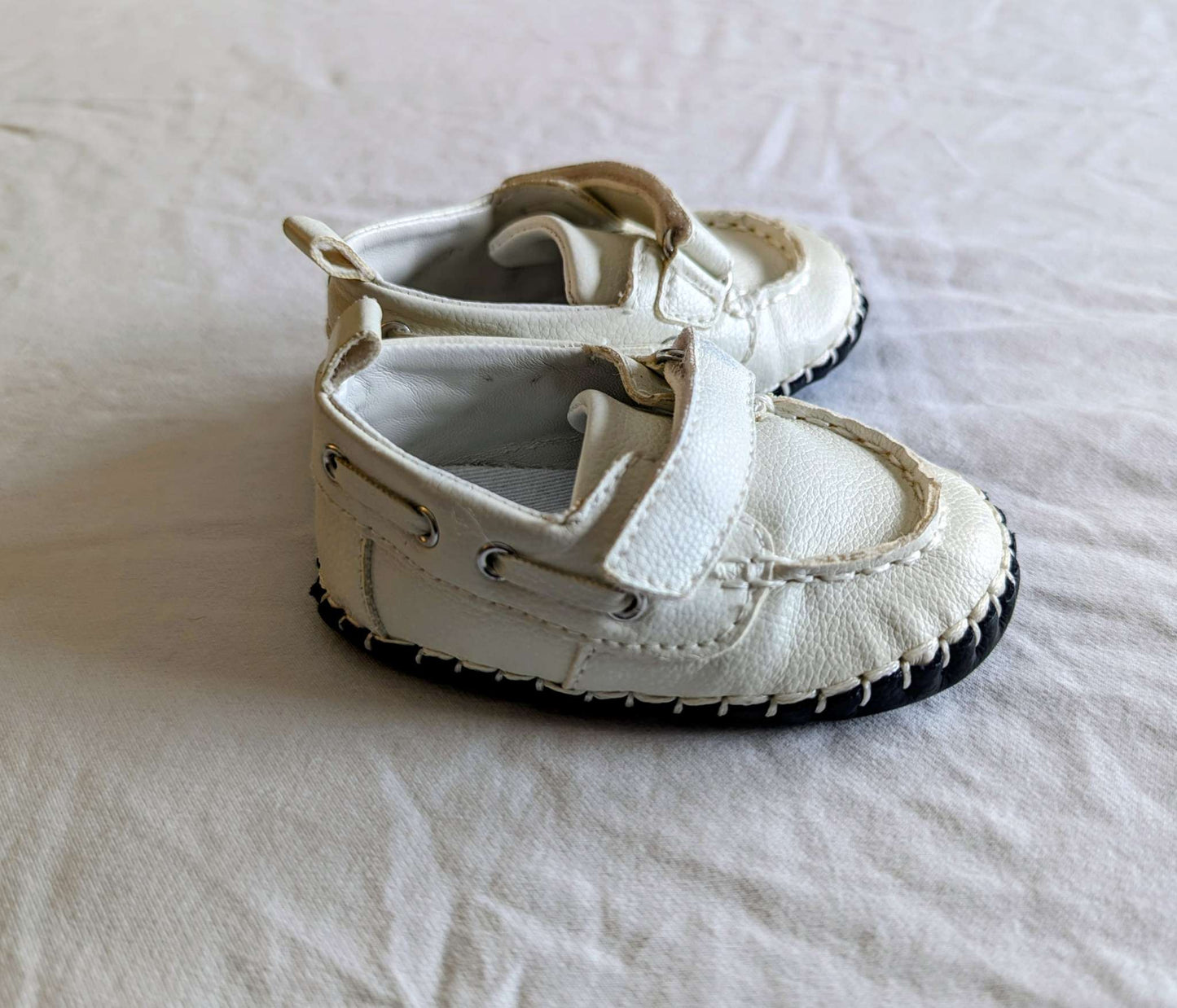 Size 2.5 Prewalker White Faux-Leather Dress Shoes, Shoes 2.5 (Baby: 0-12 mth)