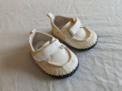 Size 2.5 Prewalker White Faux-Leather Dress Shoes, Shoes 2.5 (Baby: 0-12 mth)