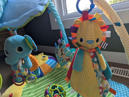 Bright Starts - My Loveable Lion Activity Mat: MRSP $49.95 CAD
