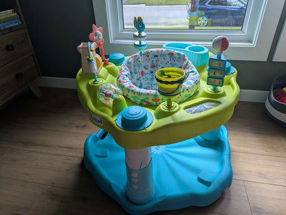 Evenflo ExerSaucer Seaside Splash Activity Centre