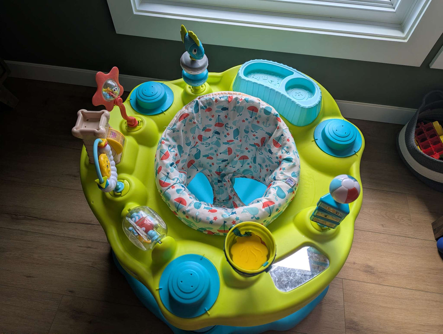 Evenflo ExerSaucer Seaside Splash Activity Centre