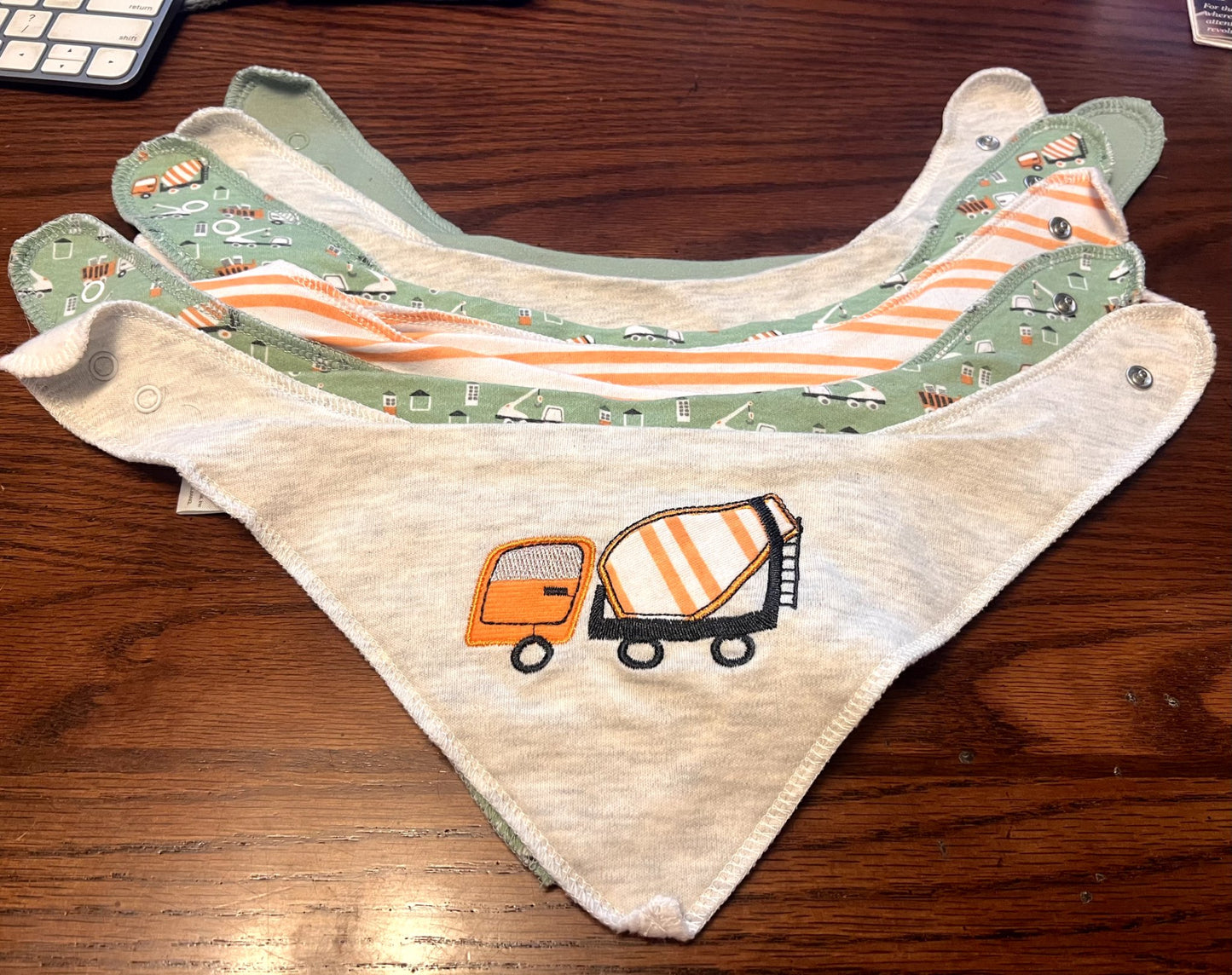 7 Construction themed Modern Baby Bibs New Never Worn
