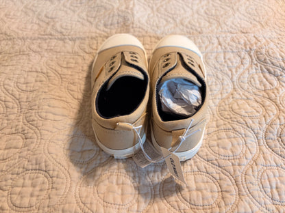 Old Navy Shoes NWT Size 9C